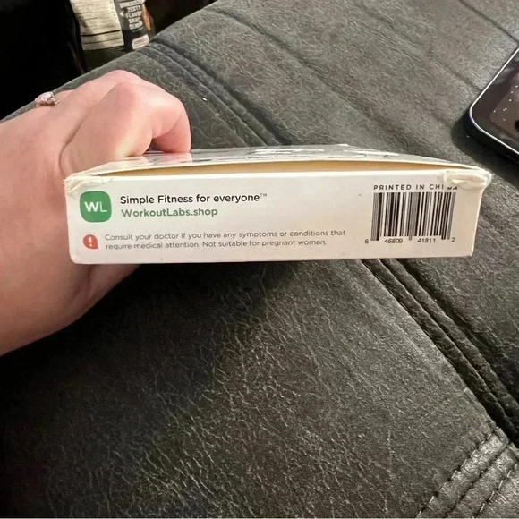 Yoga Cards II - Intermediate: Premium Visual Practice Guide by WorkoutLabs - Picture 3 of 3